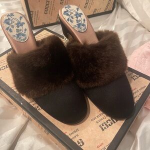 Gucci fur and rhinestone heels Size 8